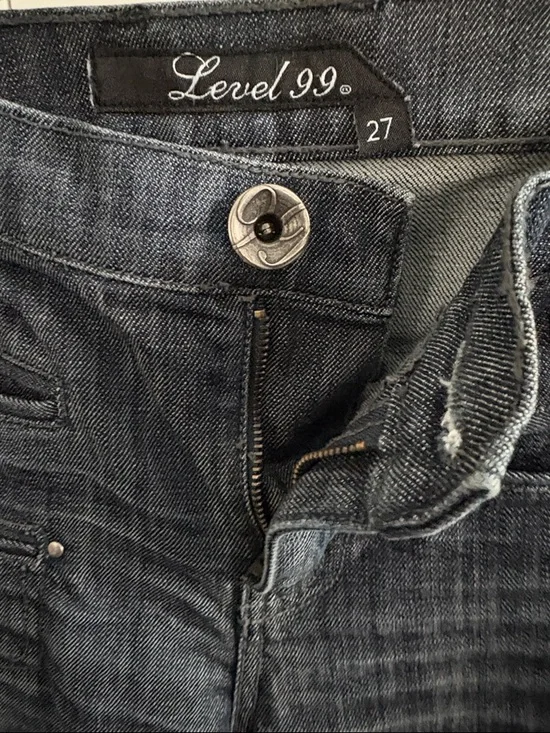 Level 99 Flare Jeans Size 27 Dark Wash Mid Rise Boho - Picture 6 of 7